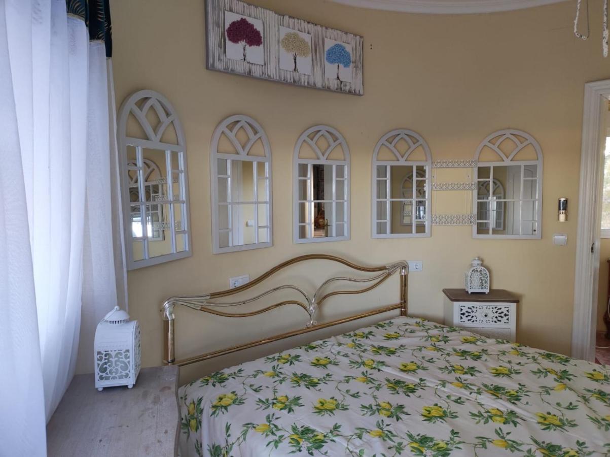Chateau Angelique Villa Montroy Eksteriør bilde